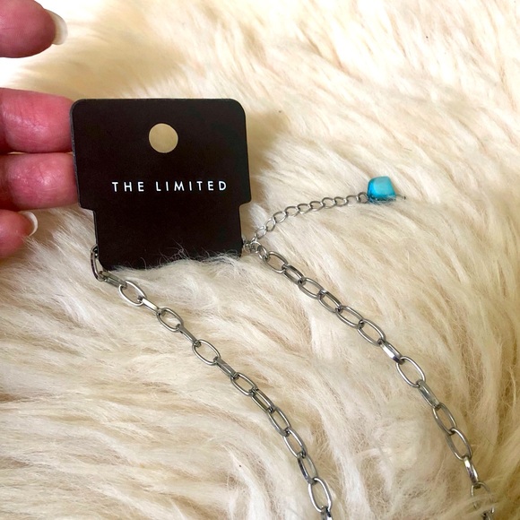 The Limited Statement Necklace - Picture 4 of 5